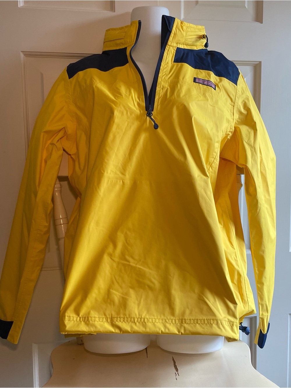 Vineyard Vines Yellow & Navy Pullover Rain/Wind Jacket